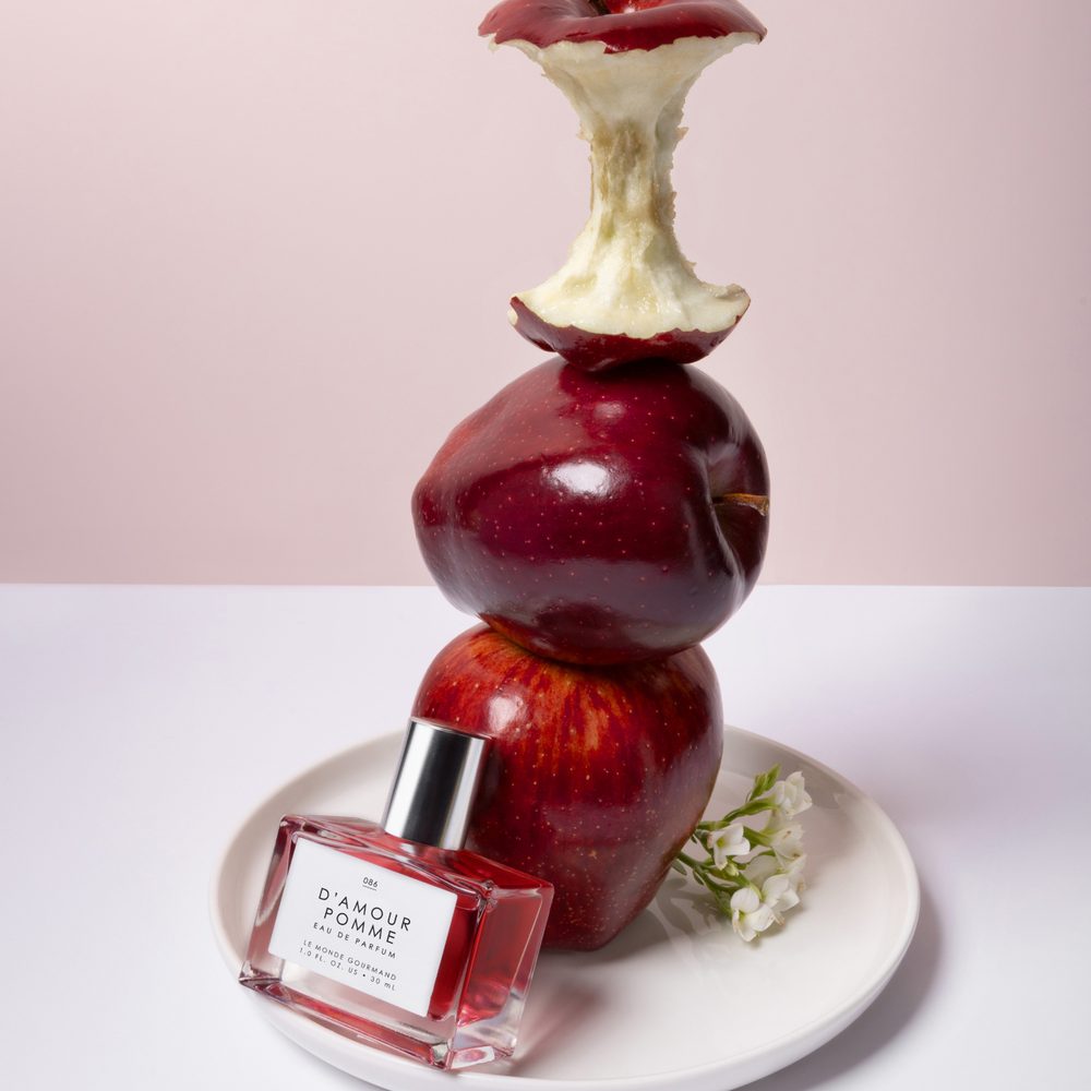 D&rsquo;AMOUR POMME EAU DE PARFUM